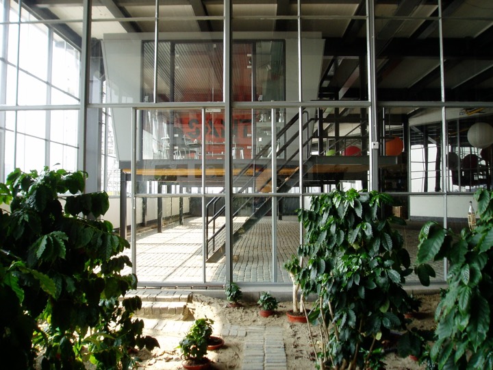Koffieplantage en keurkamer Santas Koffie, begane vloer, 2009