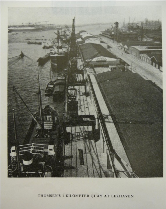 Loodsen Thomsen's havenbedrijf aan Lekhaven, 1939