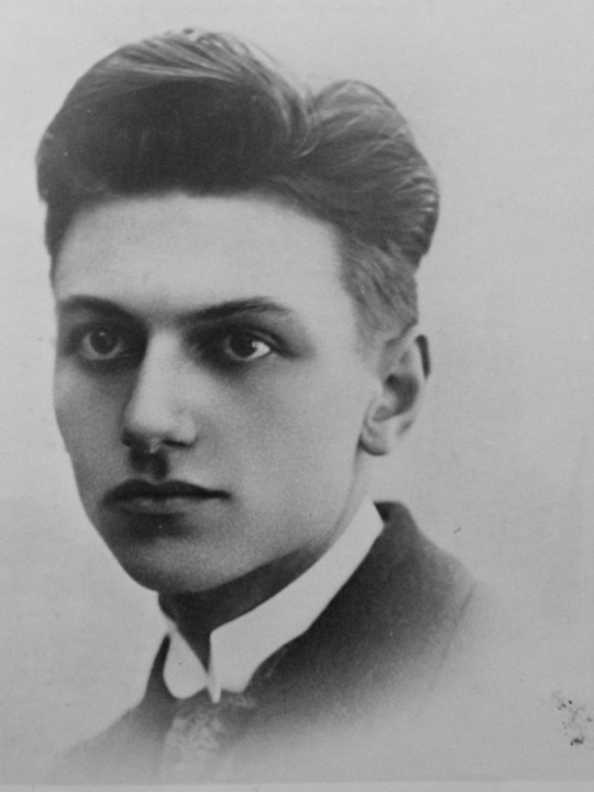 Jo van den Broek, ca. 1917